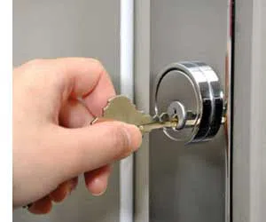 Affordable Locksmith Services Clearwater, FL 727-322-4090 - commercial-lockouts-01
